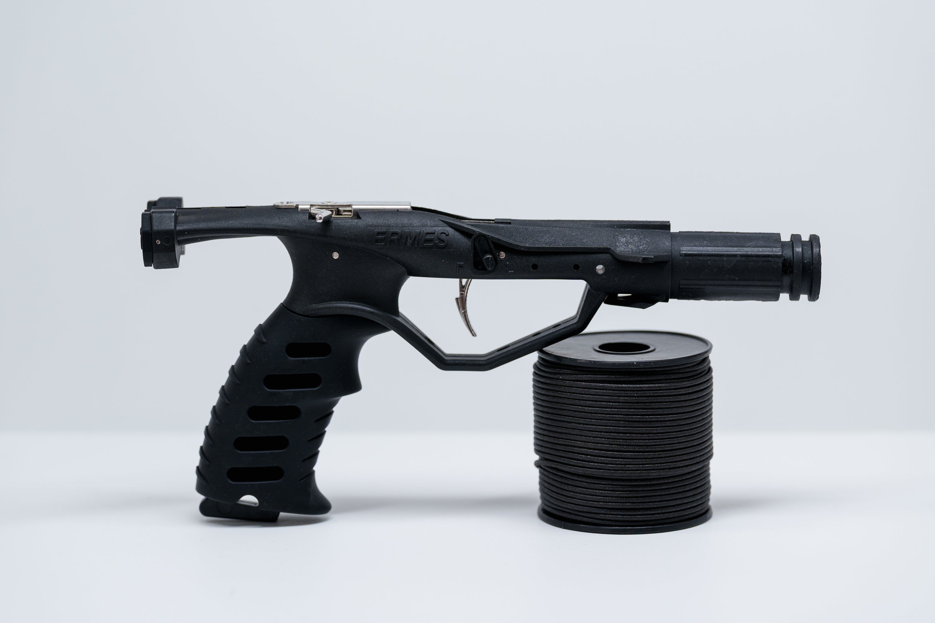 Ermes Avatar Speargun Handle (White or Black)